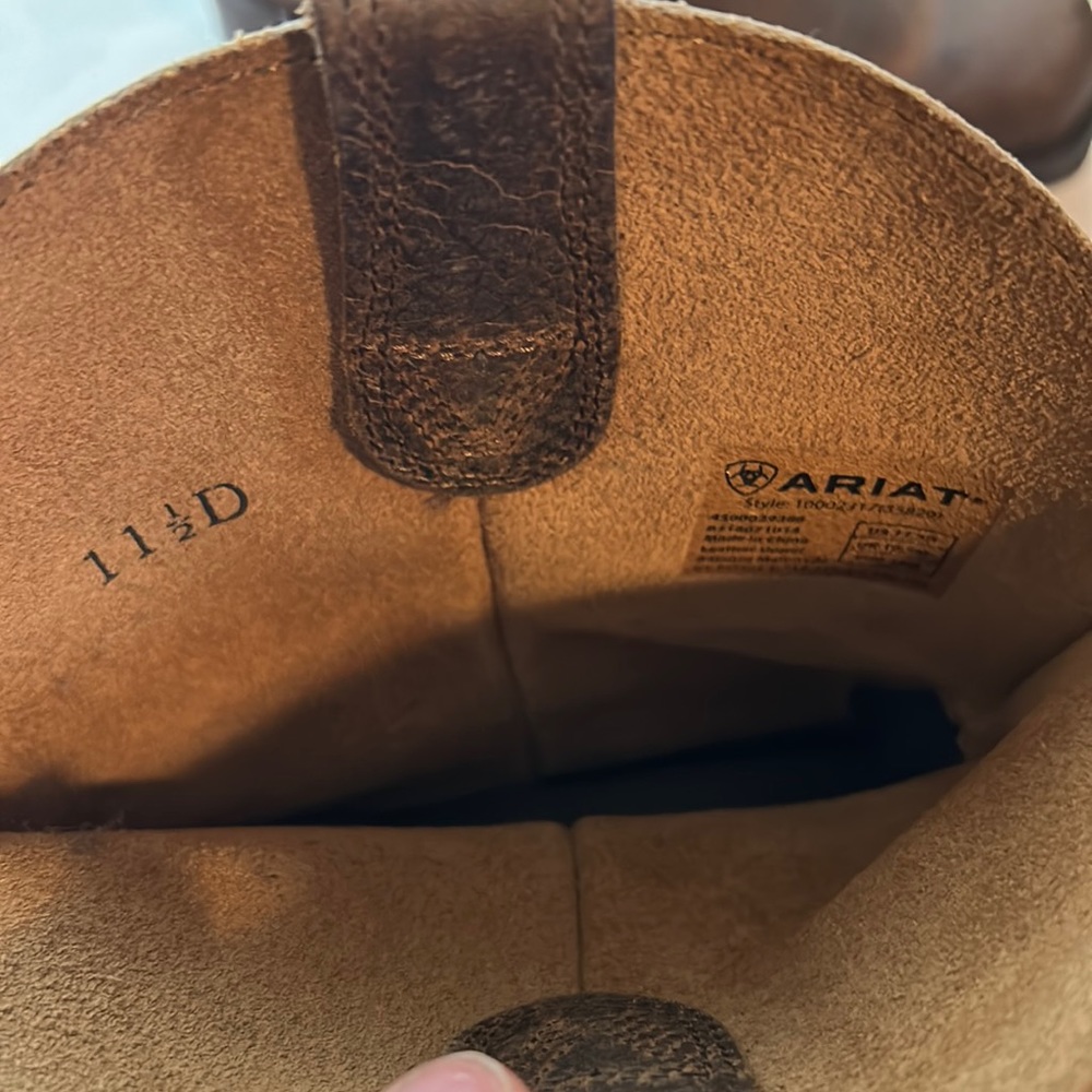 Ariat square front toe leather boot. Worn once